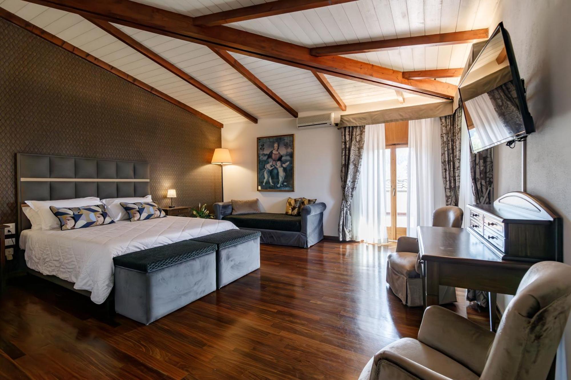 Agriturismo Villa Godenano - Pool&Restaurant カステッリーナ・イン・キアンティ シエナ エクステリア 写真