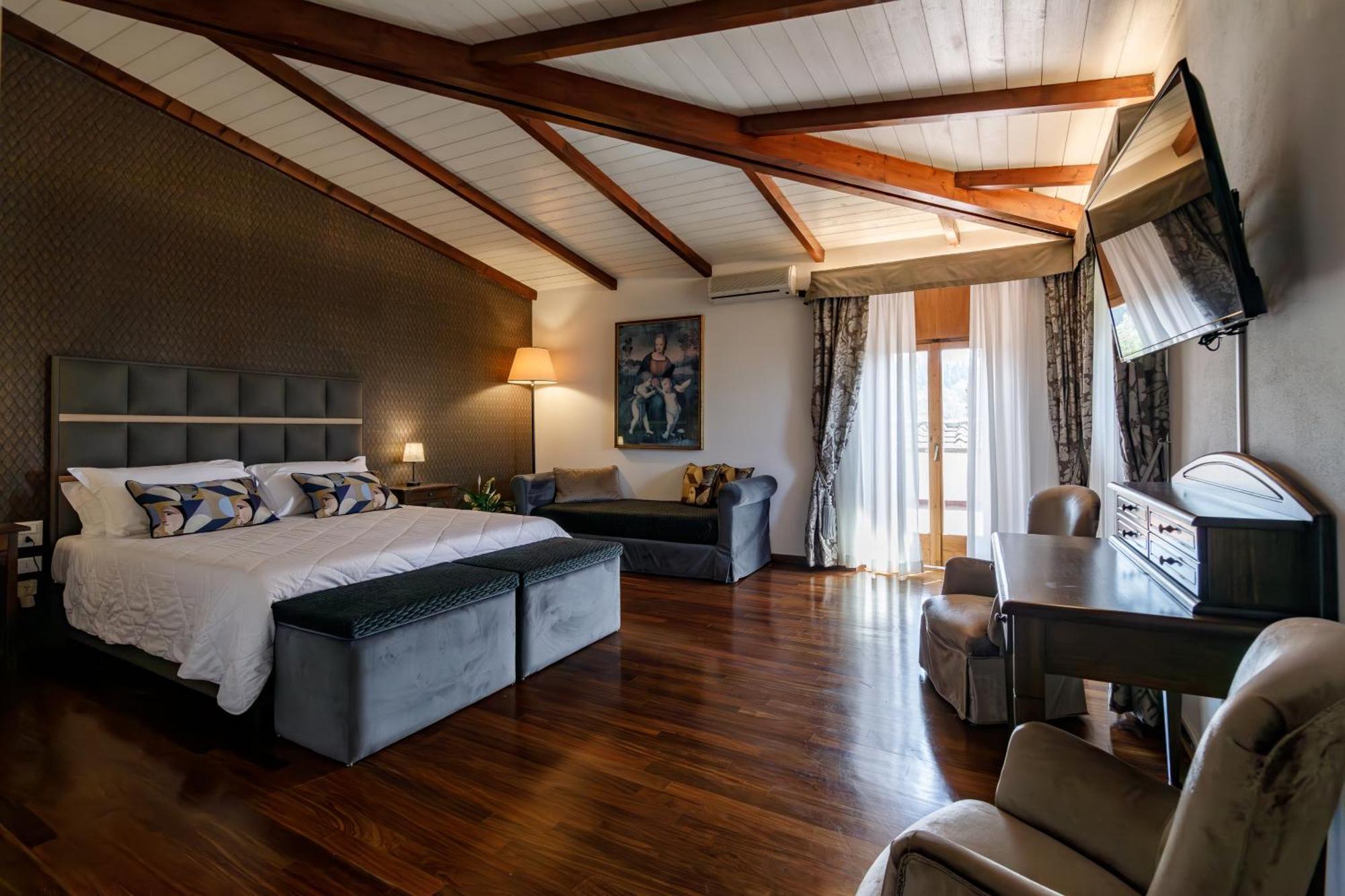 Agriturismo Villa Godenano - Pool&Restaurant カステッリーナ・イン・キアンティ シエナ エクステリア 写真